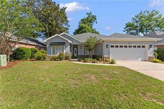 105 Natchez Trace, Foley, AL 36535