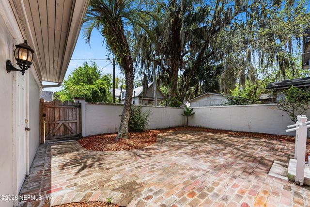 221 NORTH Street, Green Cove Springs, FL 32043
