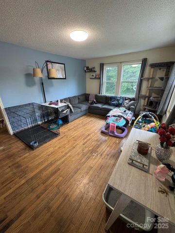 1045 Warren Place NW, Lenoir, NC 28645