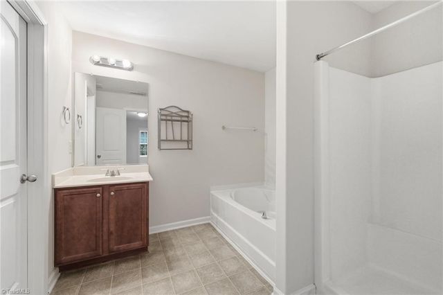 1475 Worchester Street, Kernersville, NC 27284
