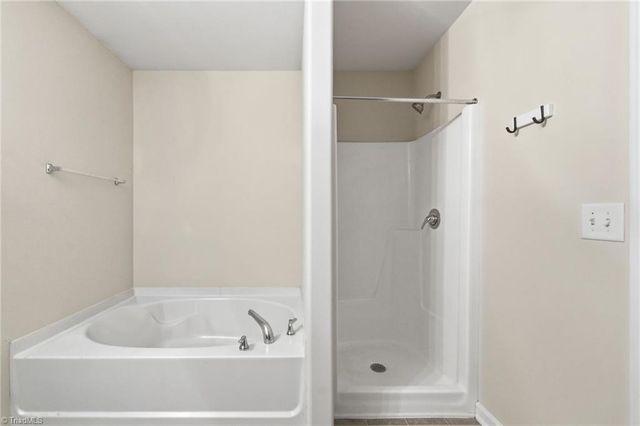 1475 Worchester Street, Kernersville, NC 27284
