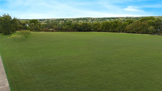 516 Rogers Road, Benbrook, TX 76126