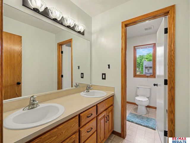 14210 S 30th Avenue, Bellevue, NE 68123