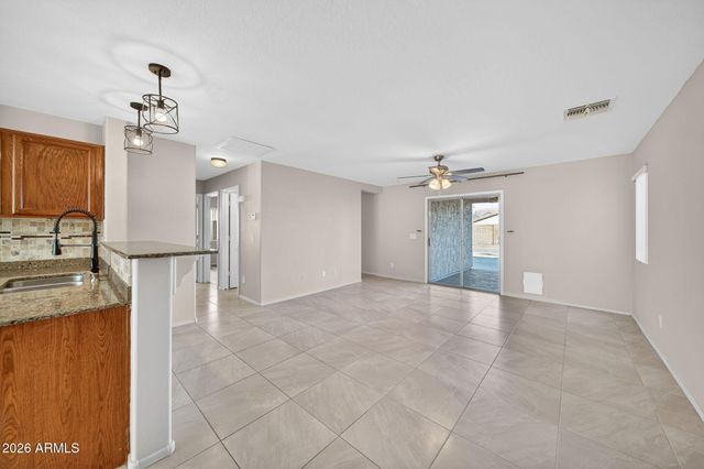 1602 E ANASTASIA Street, San Tan Valley, AZ 85140