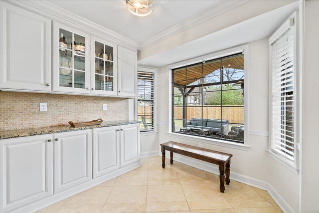 8787 KNOB OAK CV, Germantown, TN 38139