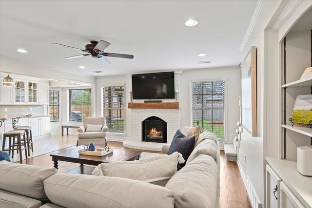 8787 KNOB OAK CV, Germantown, TN 38139