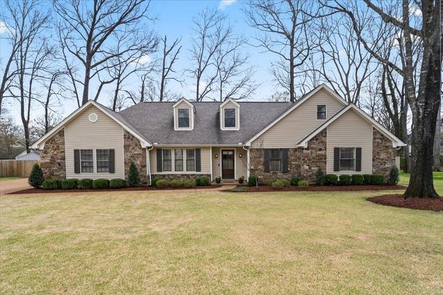 8787 KNOB OAK CV, Germantown, TN 38139