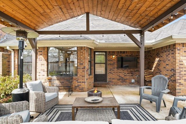 8787 KNOB OAK CV, Germantown, TN 38139