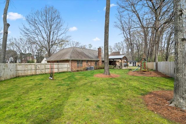 8787 KNOB OAK CV, Germantown, TN 38139