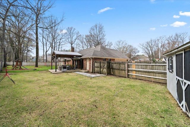 8787 KNOB OAK CV, Germantown, TN 38139