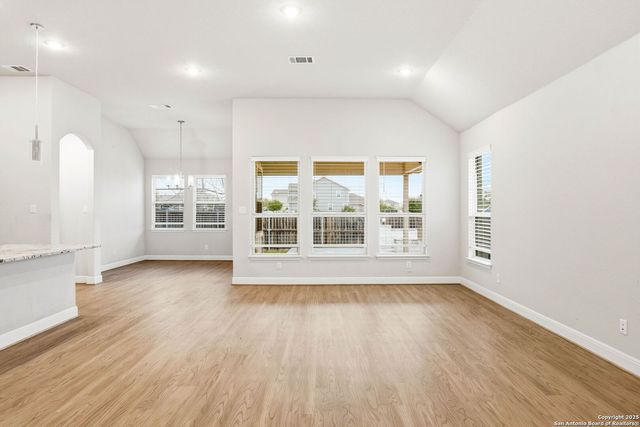 5122 Village Park, Schertz, TX 78154