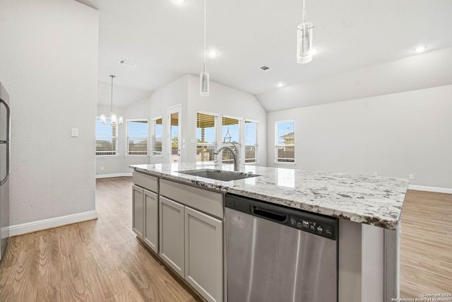 5122 Village Park, Schertz, TX 78154