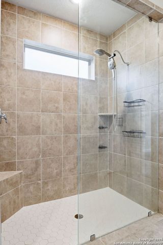 5122 Village Park, Schertz, TX 78154