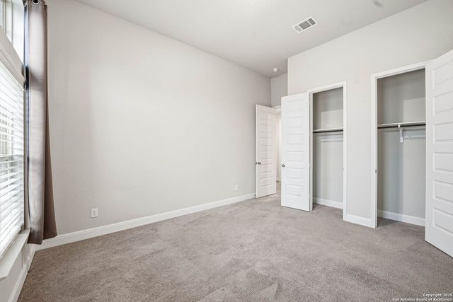 5122 Village Park, Schertz, TX 78154