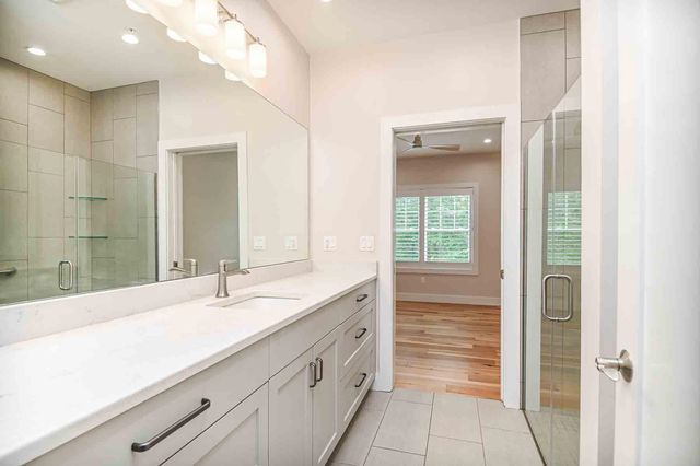960 Sagamore Ave Unit 23, Portsmouth, NH 03801