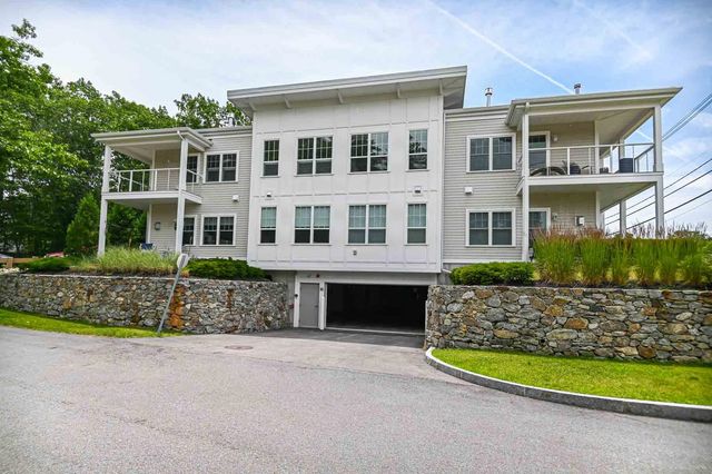 960 Sagamore Ave Unit 23, Portsmouth, NH 03801