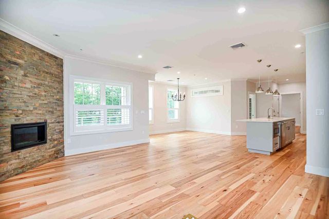 960 Sagamore Ave Unit 23, Portsmouth, NH 03801