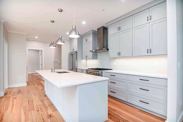 960 Sagamore Ave Unit 23, Portsmouth, NH 03801