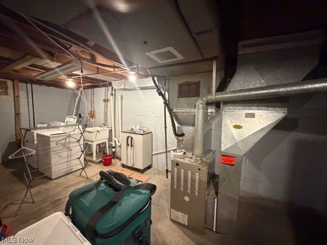 35180 Solon Road, Solon, OH 44139