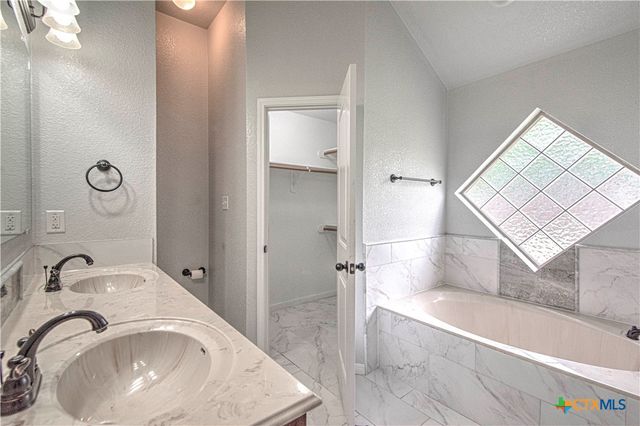 7814 Dudleys Draw Drive, Temple, TX 76502