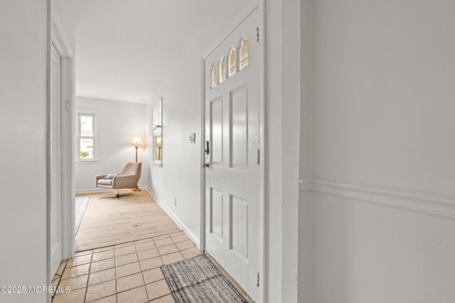 456 Harnell Avenue, Oakhurst, NJ 07755