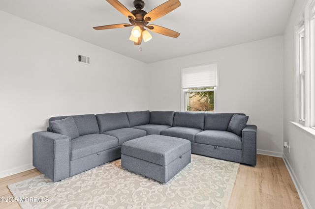 456 Harnell Avenue, Oakhurst, NJ 07755