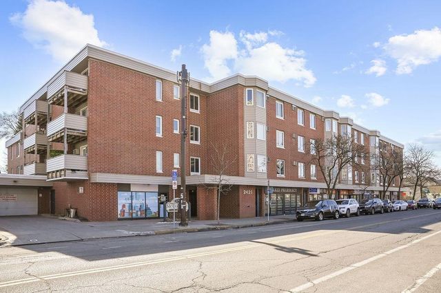 2425 E Franklin Avenue 409, Minneapolis, MN 55406