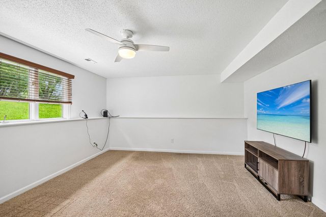 5595 Albert Street, Shoreview, MN 55126