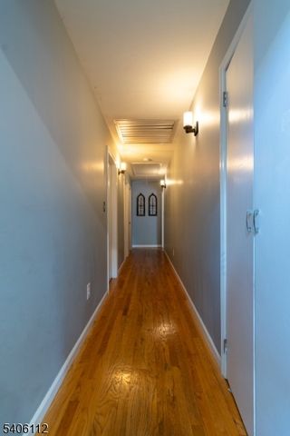 9 Wayside Ln, Clinton Twp., NJ 08833