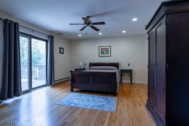 9 Wayside Ln, Clinton Twp., NJ 08833