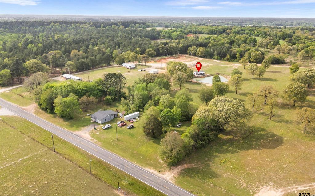 4166 W FM 13, Henderson, TX 75654