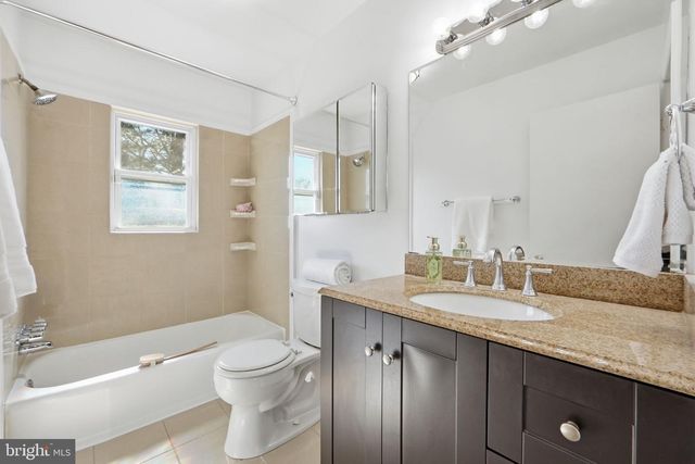 331 LAVERNE AVE, Alexandria, VA 22305