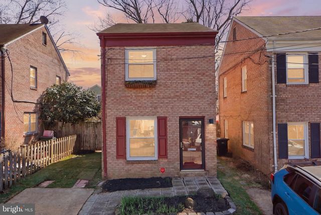 331 LAVERNE AVE, Alexandria, VA 22305
