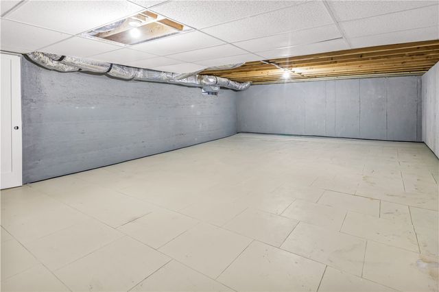 14 South Fairview Street, Johnston, RI 02919