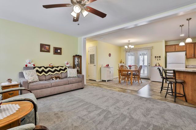 21 Fairfield Drive, Concord, NH 03301