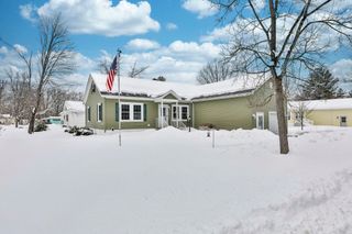 21 Fairfield Drive, Concord, NH 03301