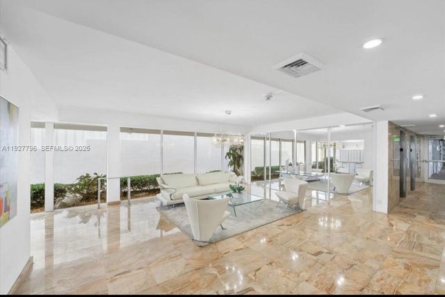 3580 S Ocean Blvd 9B, South Palm Beach, FL 33480