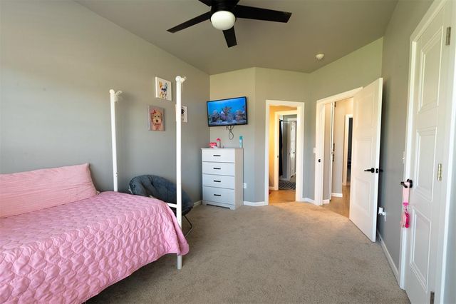 2704 Woodlawn Court, Shawnee, OK 74804
