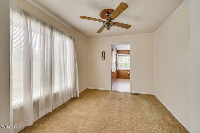 322 Valley Drive, Blountville, TN 37617