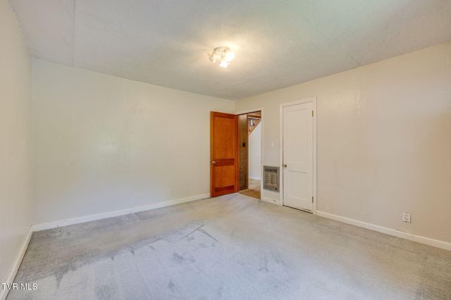 322 Valley Drive, Blountville, TN 37617