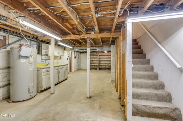 322 Valley Drive, Blountville, TN 37617