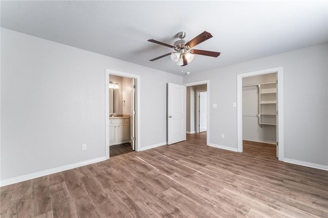 1365 N Sicily Lane, Fayetteville, AR 72704