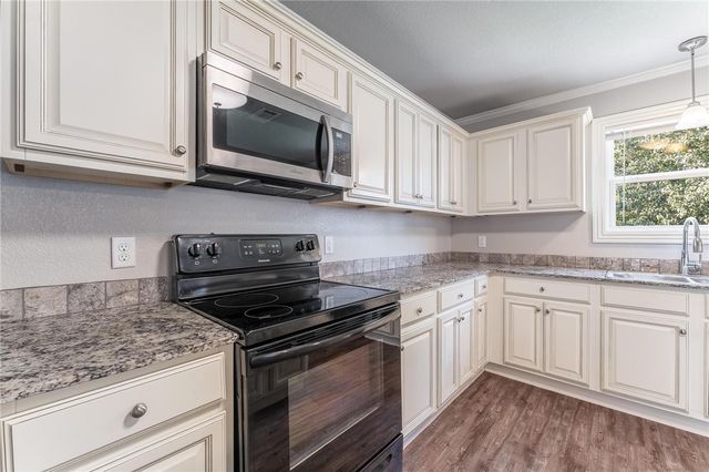 1365 N Sicily Lane, Fayetteville, AR 72704