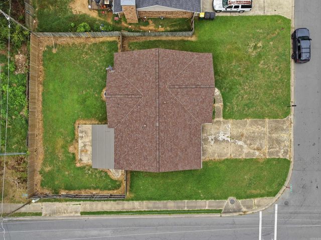 6108 Woodview Dr, Sherwood, AR 72120