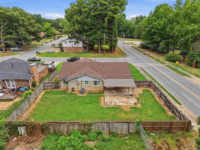 6108 Woodview Dr, Sherwood, AR 72120