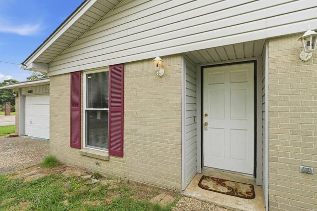 6108 Woodview Dr, Sherwood, AR 72120