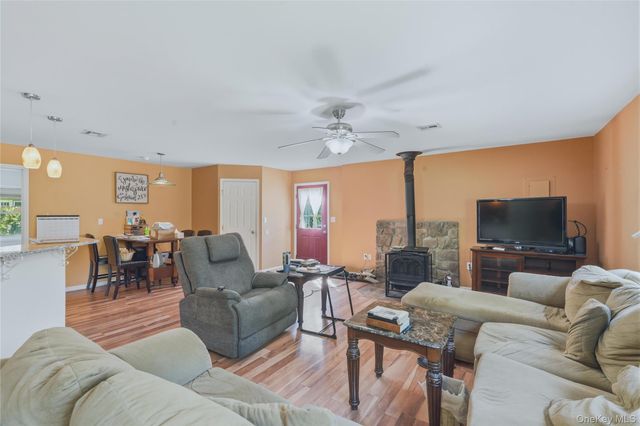 1207 Sawkill Road, Kingston, NY 12401