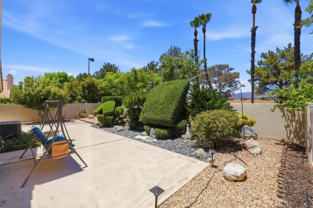 5831 Oakmont, Banning, CA 92220