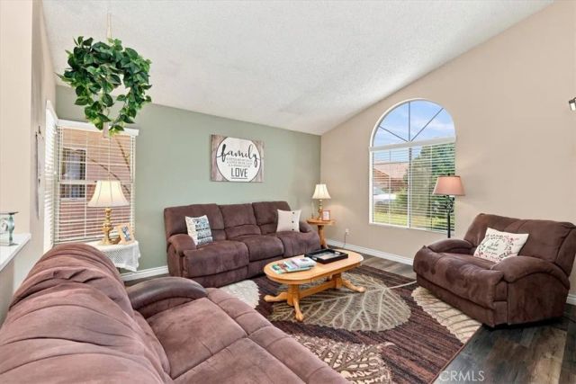 5831 Oakmont, Banning, CA 92220