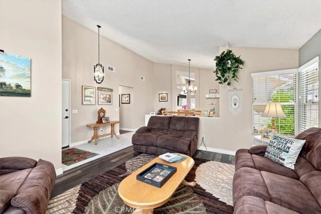 5831 Oakmont, Banning, CA 92220
